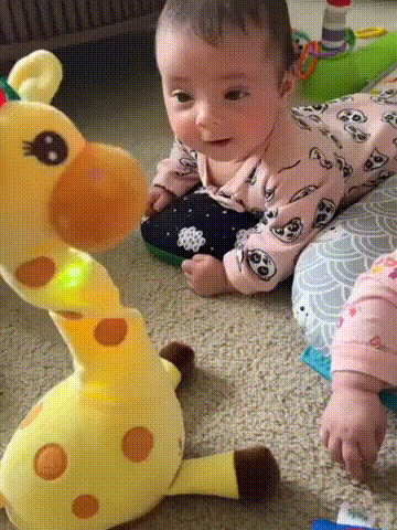 Solinoa® - Şarkı Söyleyen Dans Eden Zürafa